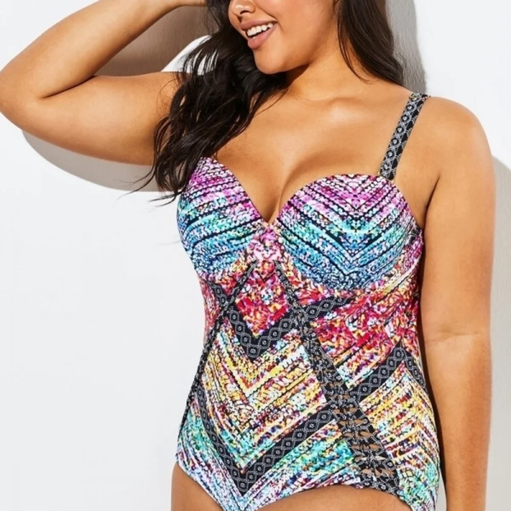 🔥 Meet Curve 4X Multicolor One-Piece Swimsuit | NWT | Plus Size 4X - Picture 1 of 7